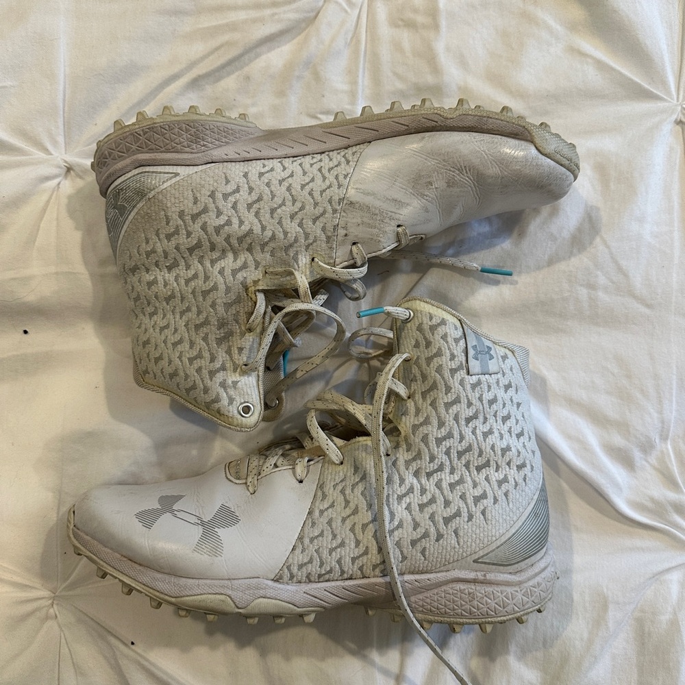 Under Armour Highlight MC turf cleats